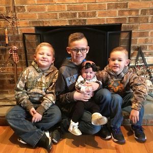 Meet your Posher, Sybil